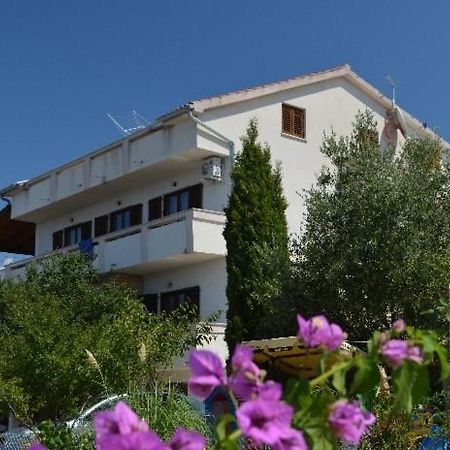 Apartments Josip ลุน ภายนอก รูปภาพ