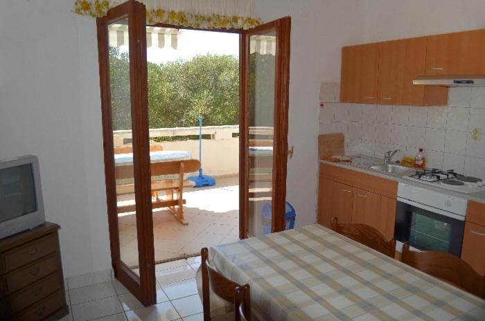 Apartments Josip ลุน ภายนอก รูปภาพ